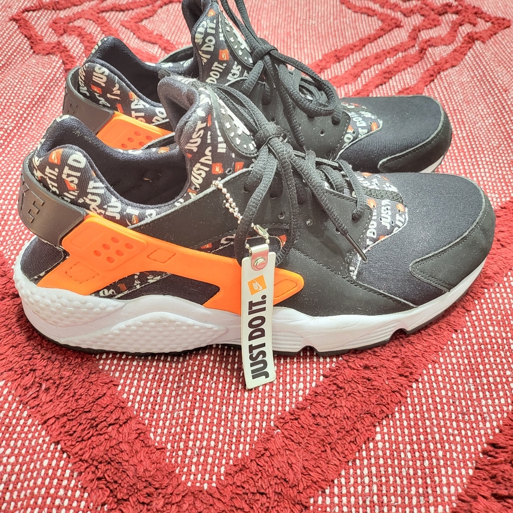 Men's Nike Air Huarache Size 10.5